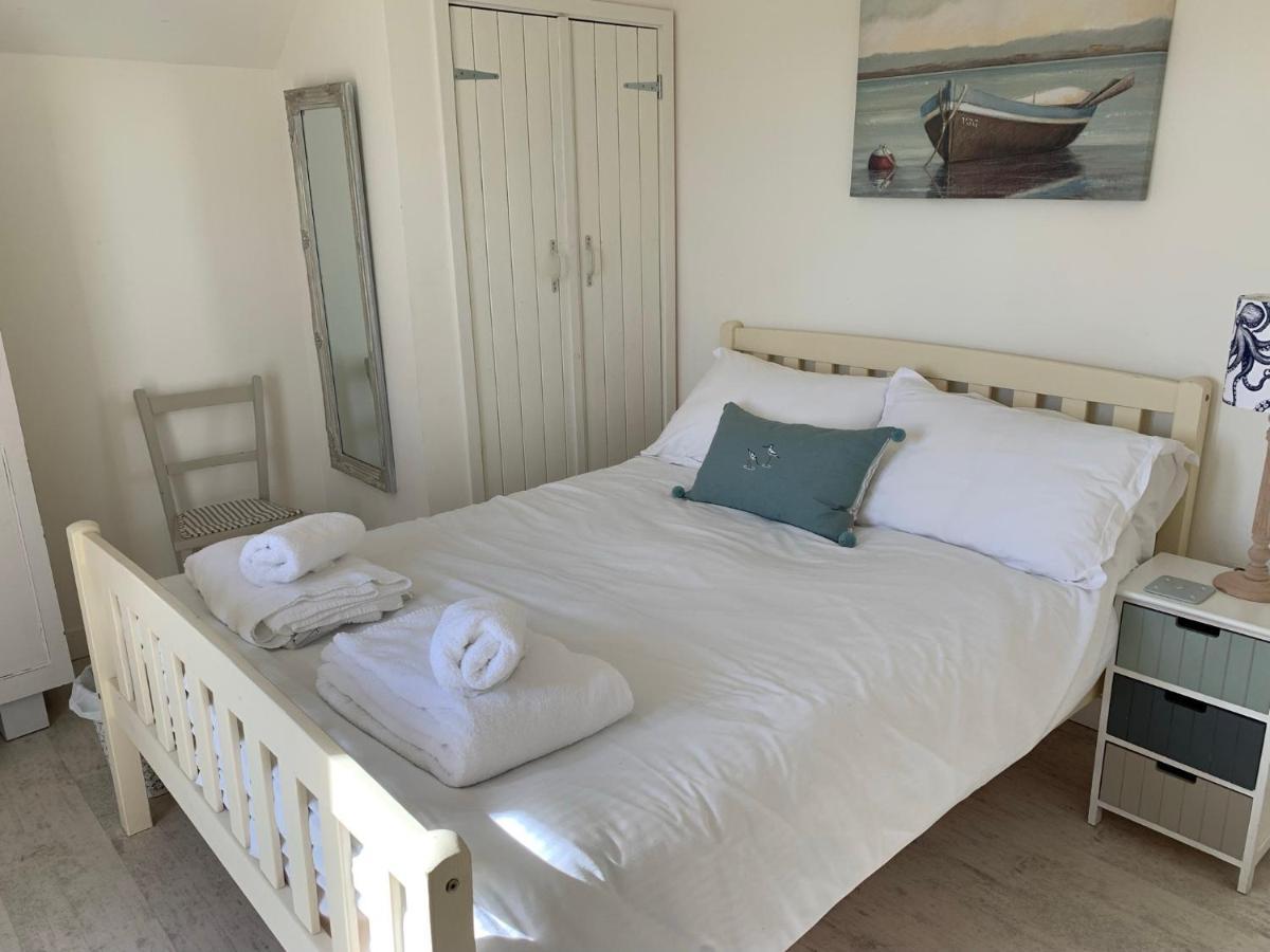 Little Karenza Is The Perfect Cornish Getaway Villa Saint Anthony ภายนอก รูปภาพ