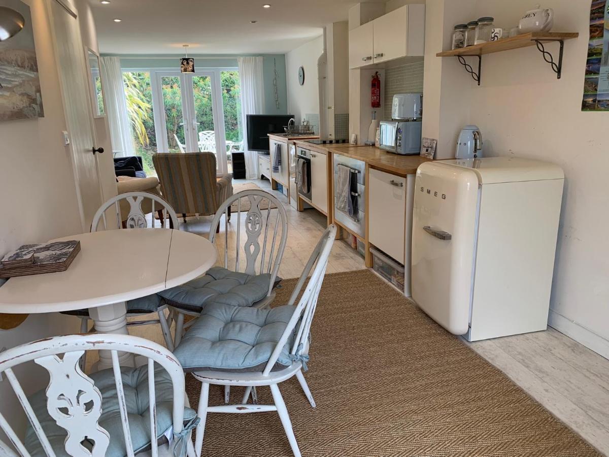Little Karenza Is The Perfect Cornish Getaway Villa Saint Anthony ภายนอก รูปภาพ